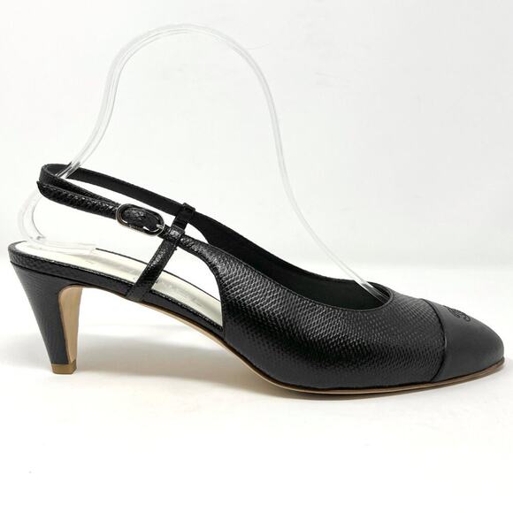 Chanel Black Textured Leather Cap Toe Slingback Pumps – Size 37.5 - Picture 3 of 11
